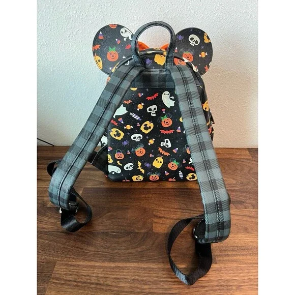Disney Parks Loungefly Minnie Mouse Halloween Treats Mini Backpack - Picture 5 of 7